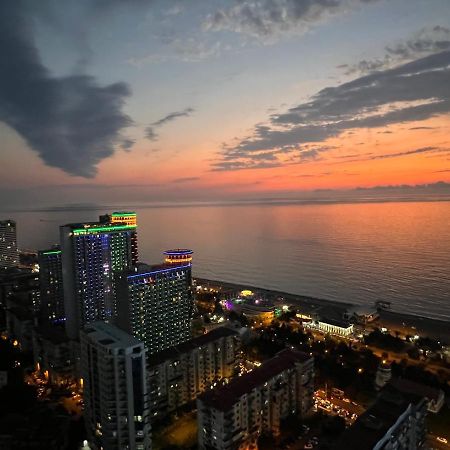 Hotel Orbi City Sea Horizon Batumi Exterior foto
